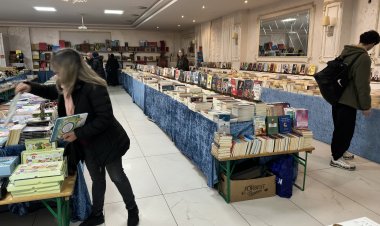 Berlin’de 1. Kitap ve Kültür Fuarı 5–7 Aralık 2025’te Düzenlendi