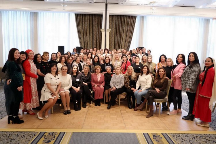 Berlin Güçlü Kadınlar Dayanışması Kahvaltı Etkinliğinde Bir Araya Geldi