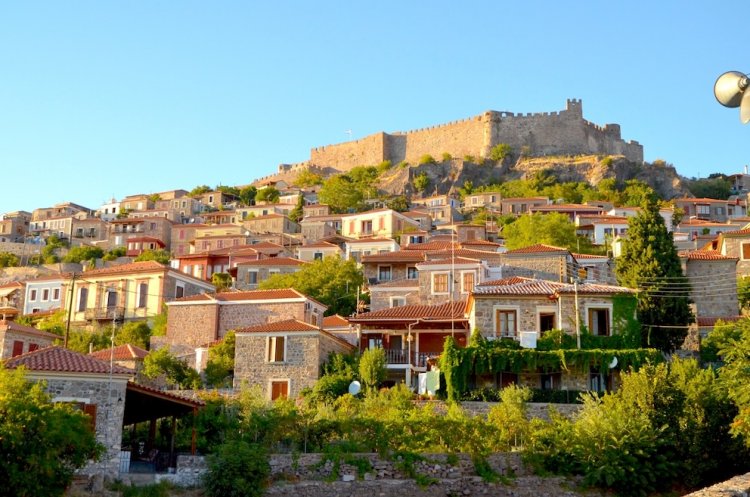 Midilli turizminde yeni dönem: Türk pazarı 80 milyon euroya yaklaşan katkısıyla öne çıkıyor