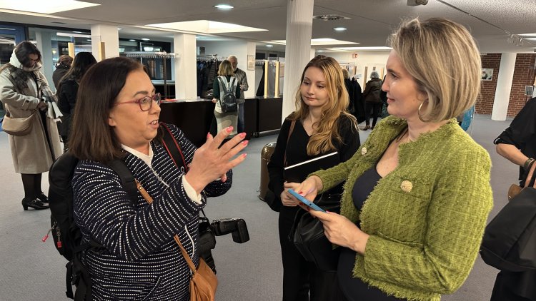 Üç yıl sonra Berlin’de deprem hafızası: Gürcan Öztürk’ün objektifinden bir felaketin izleri