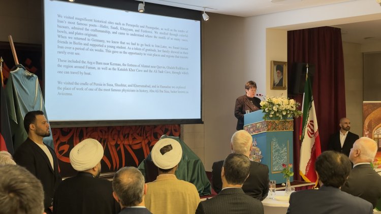 Nationalfeiertag der Islamischen Republik Iran in Berlin: Diplomatie, Geschichte und Kultur im Fokus