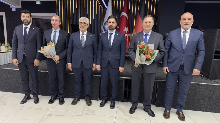 Uluslararası Demokratlar Birliği Berlin iftarında Gazze, ırkçılıkla mücadele ve siyasi katılım mesajı