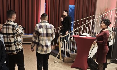 Reinickendorf’ta iftar daveti tartışması: Belediye Başkanı Demirbüken-Wegner hakkında güvenlik incelemesi iddiası