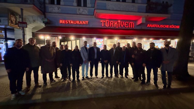 AK Parti Samsun Milletvekili Ersan Aksu Berlin’de hemşehrileriyle buluştu