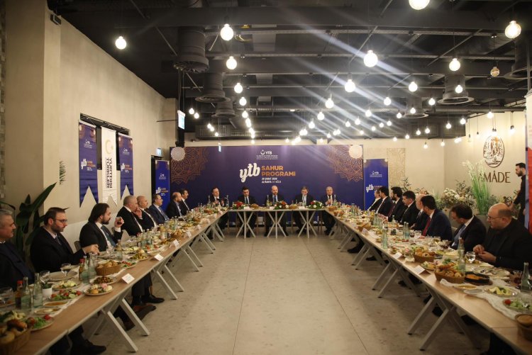 Yurtdışı Türkler ve Akraba Topluluklar Başkanlığı Avrupa’daki çatı Türk STK’larını sahurda buluşturdu