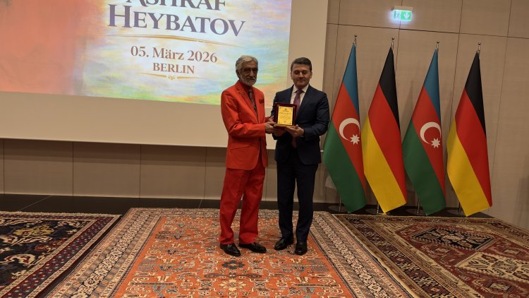 Azerbaycanlı halk ressamı Eşref Heybet: “Sanatımın temelinde Türk dünyasını anlatmak var”