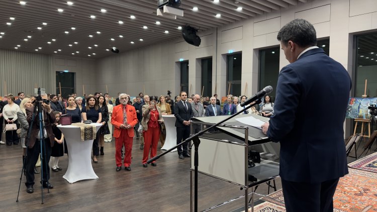 Azerbaycanlı halk ressamı Eşref Heybet: “Sanatımın temelinde Türk dünyasını anlatmak var”