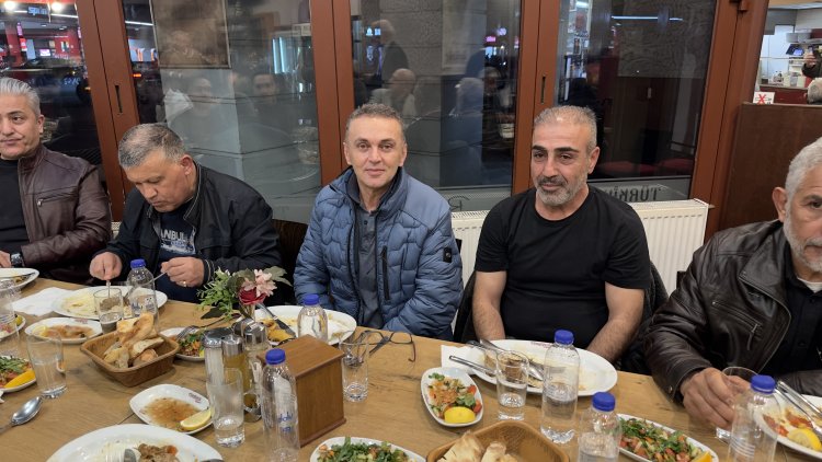 Berlin’de iş insanlarından iftar daveti
