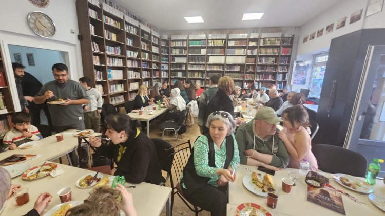 Berlin Türk Eğitim Derneği üyeleriyle bayramlaştı