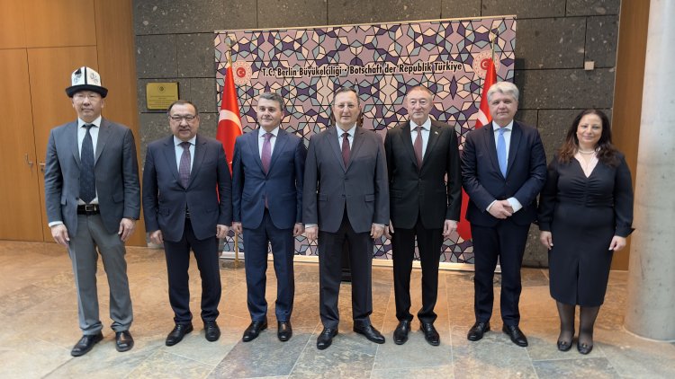 “Nevruz, barışa ve ortak geleceğe açılan bir kapıdır”