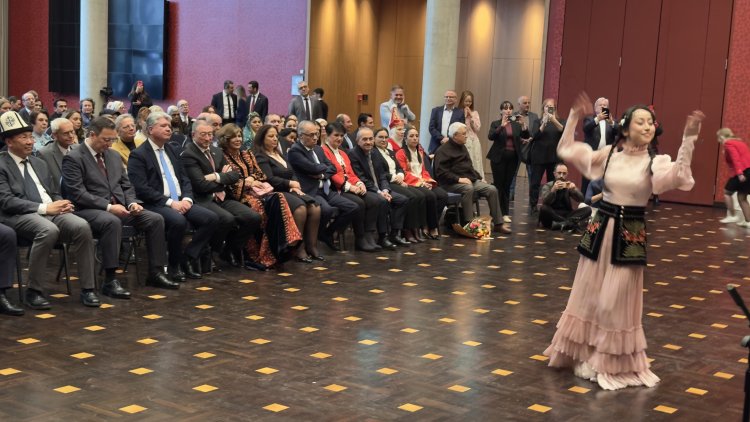 “Nevruz, barışa ve ortak geleceğe açılan bir kapıdır”