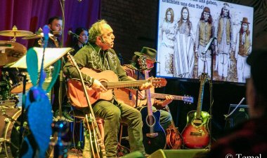 Berlin’de “Batıdan Vahşi Hikâyeler” ile müzikli anlatı sahneye taşındı