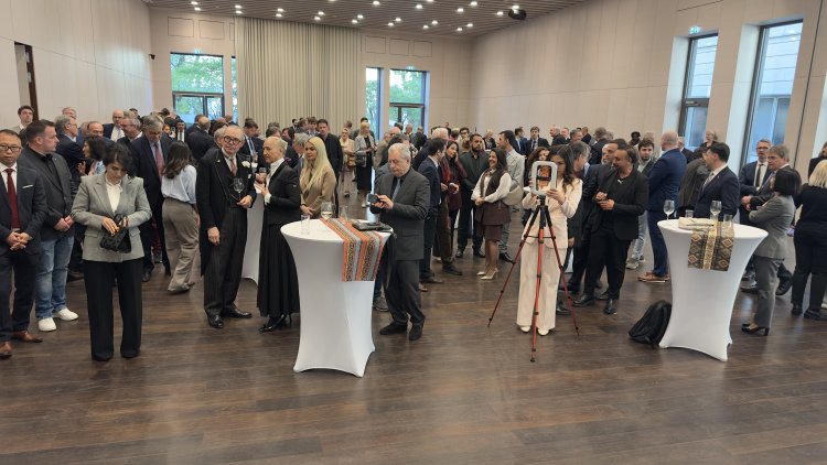 Macit Karaahmetoğlu: “Almanya–Azerbaycan ilişkileri daha olumlu bir zemine oturuyor”