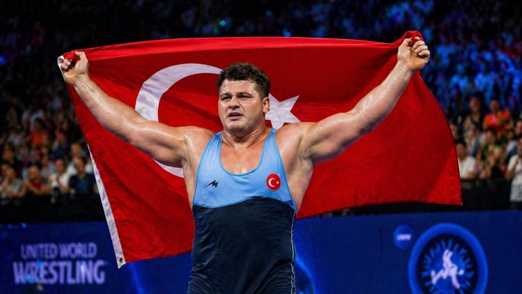 Rıza Kayaalp tarihe geçti: 13. Avrupa şampiyonluğu