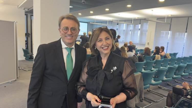 Berlin’de “Şarkılar ve Hikâyeleri” programına yoğun ilgi