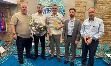 Orhangazi Camii’nde görev değişimi ve vefa buluşması