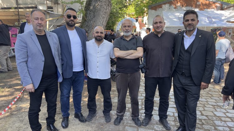 Berlin’de 1 Mayıs coşkusu: Vahdet Kültür Cemiyeti’nden binlerce kişilik aile şenliği