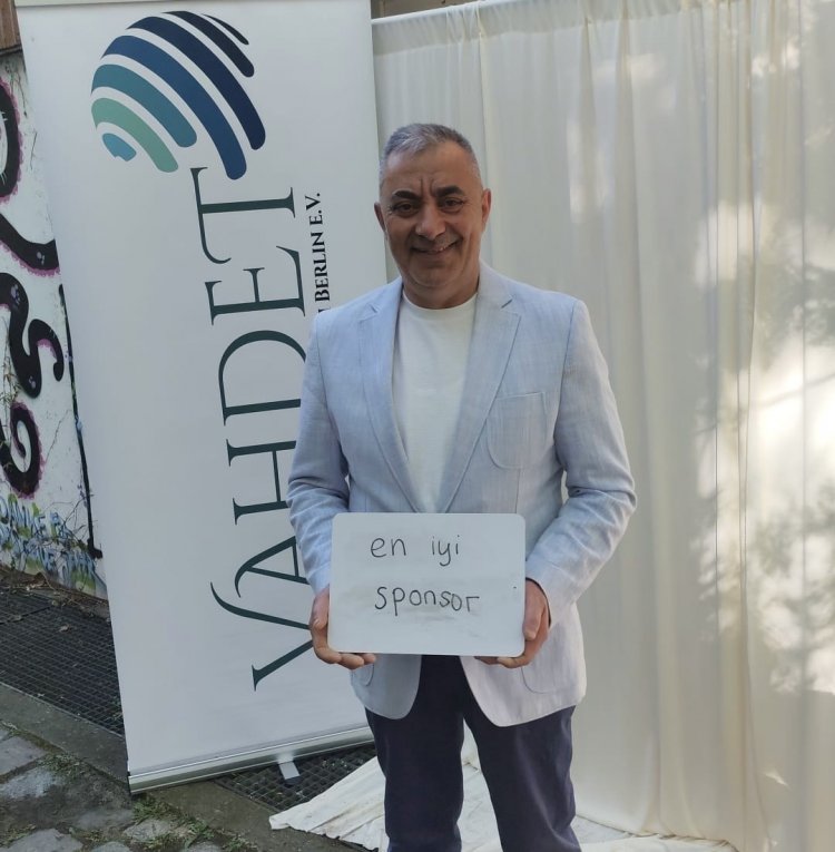 Berlin’de 1 Mayıs coşkusu: Vahdet Kültür Cemiyeti’nden binlerce kişilik aile şenliği