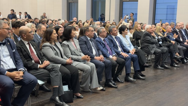 Berlin’de Heydar Aliyev anısına “Ewigkeit” konseri düzenlendi