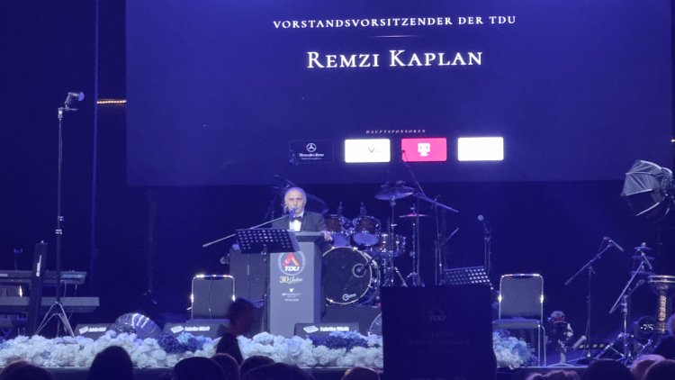 Berlin’de TDU’nun 30. yıl galası: Siyaset, diplomasi ve iş dünyası aynı salonda buluştu