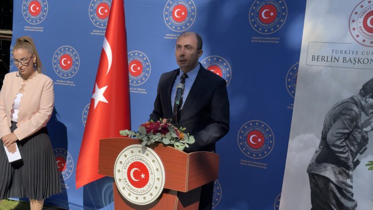 Berlin’de Kurban Bayramı buluşması: “300 bin kişilik Türk toplumu büyük bir güç”