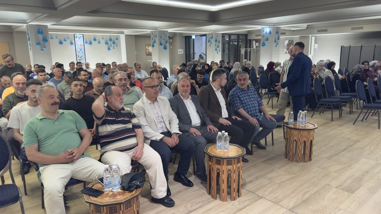 Berlin’de beş yıllık görevini tamamlayan Hasan Eyüpoğlu: “Berlin gönlümde farklı bir yer olarak kalacak”