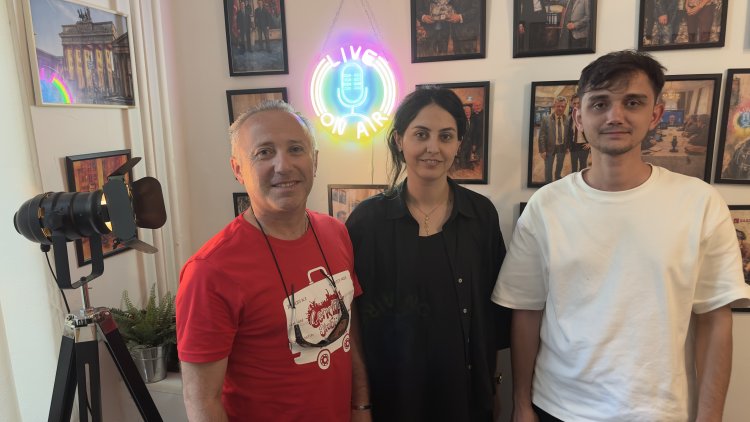 Gençlik Otobüsü Avrupa’da Türk Gençlerini Buluşturuyor