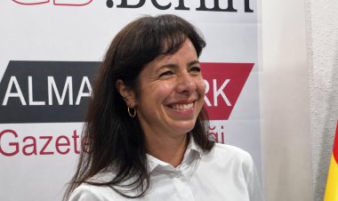 Elif Eralp: Yuvalar kapatılmamalı, Tempelhofer Feld korunmalı