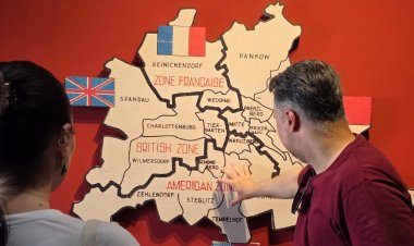 Berlin’in Tarihi Türk Mimarın Rehberliğinde Adım Adım Keşfediliyor