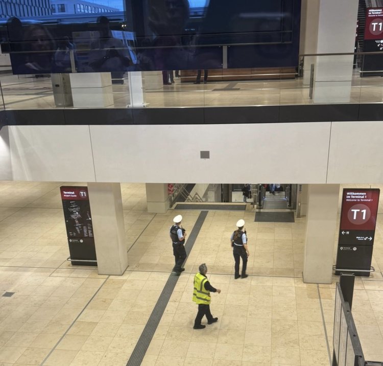 BER Havalimanı’nda Alarm: Terminal 1 Tahliye Edildi