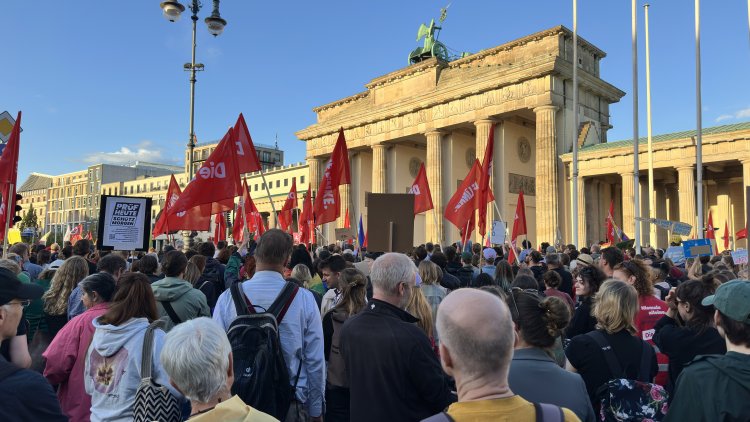 Saksonya-Anhalt Seçiminin Hemen Ardından Berlin’de AfD Karşıtı Miting