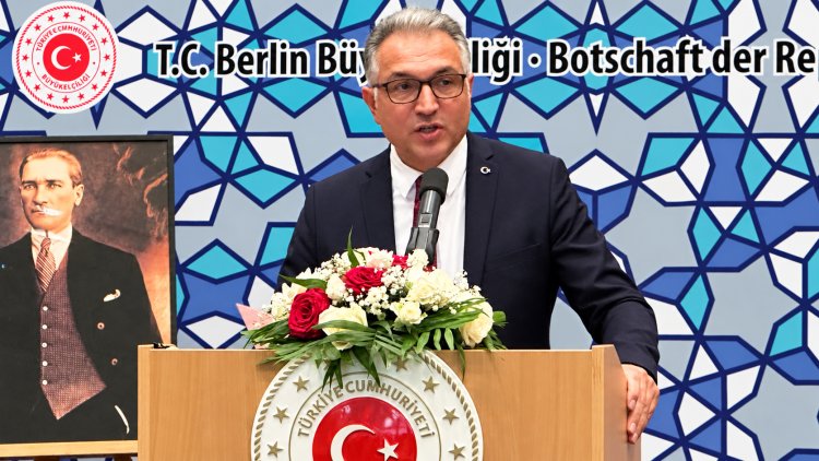 Berlin’de öğrenci buluşması: “Kapımız her zaman açık”